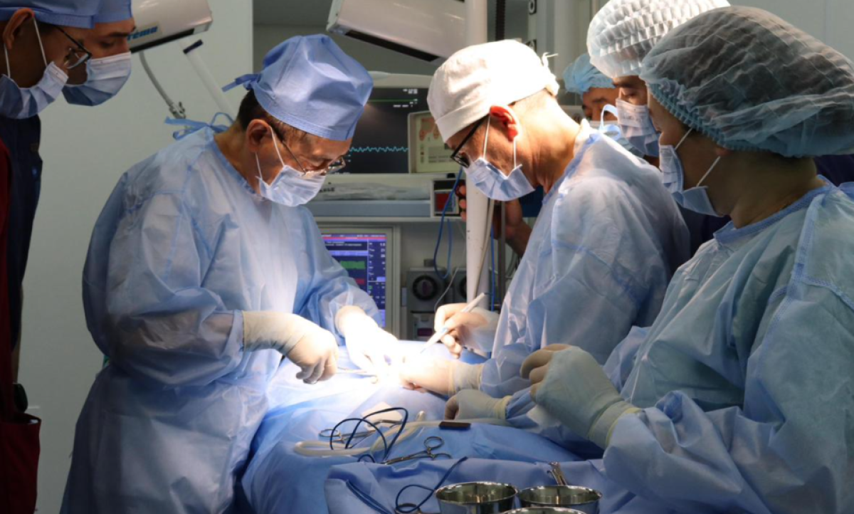 Ребенок проглотил 30 магнитов в Алматы: потребовалась помощь хирургов