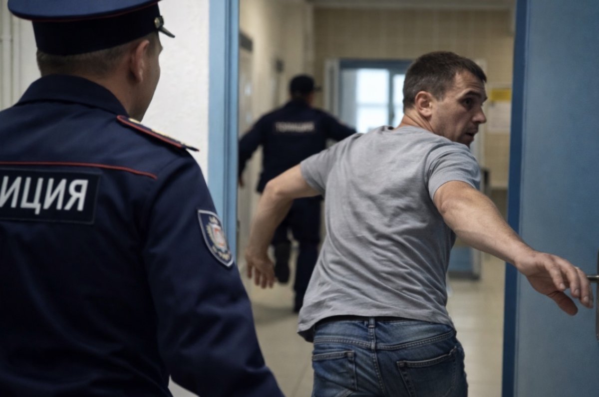 В Темиртау подозреваемый в грабеже сбежал из-под конвоя