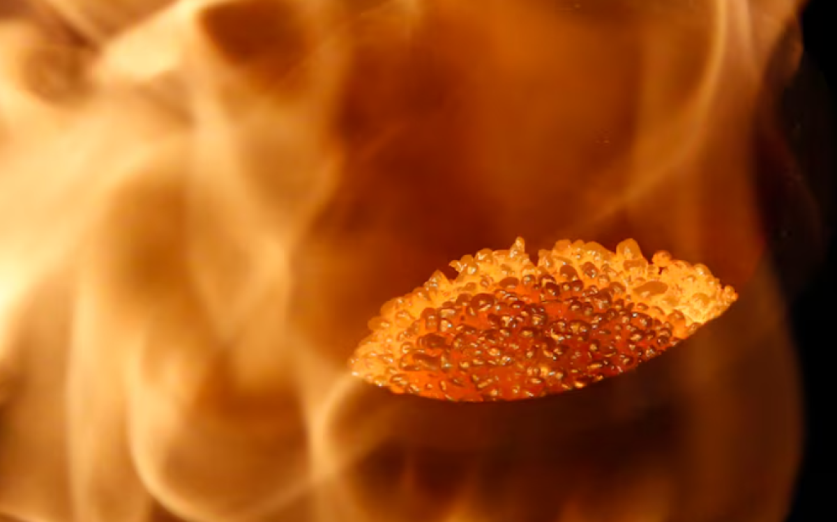 Драгметаллы падают в цене на фоне ожиданий инвесторов