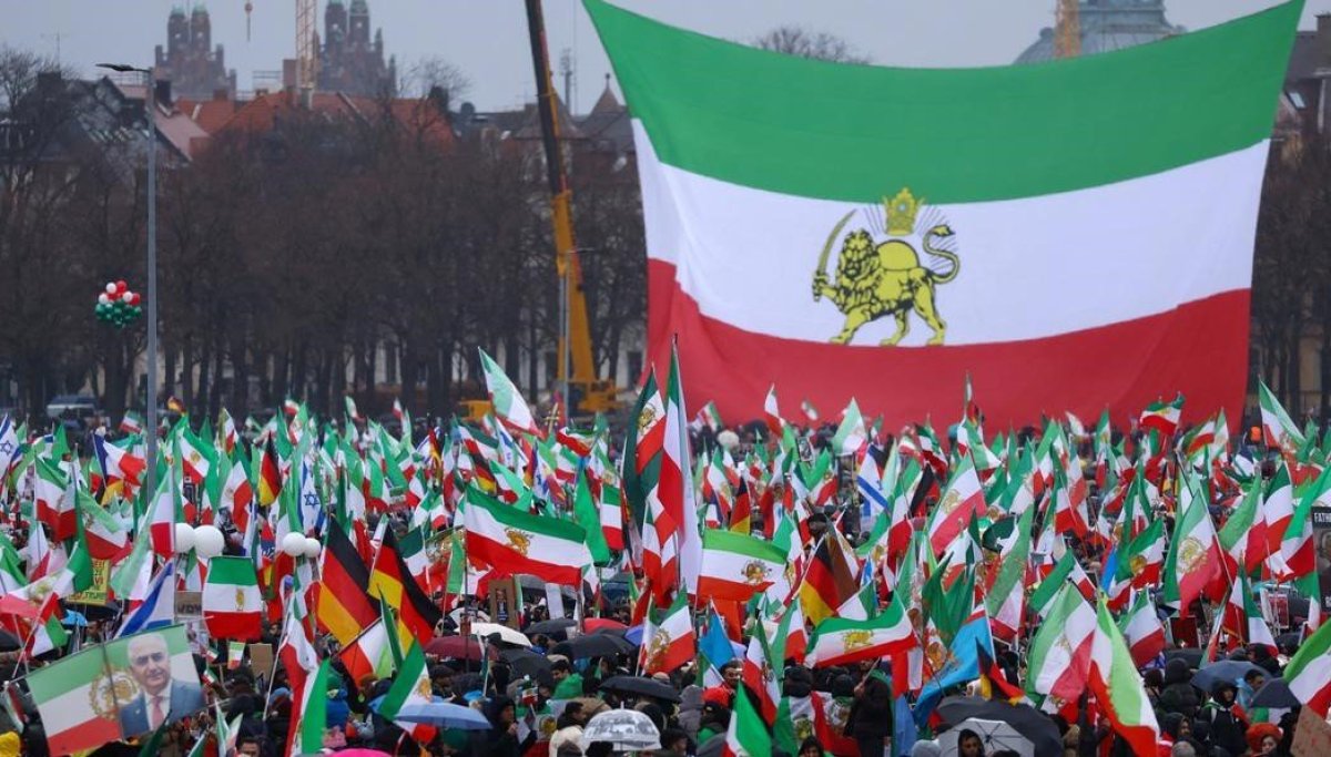 Студенческие протесты возобновились в Иране