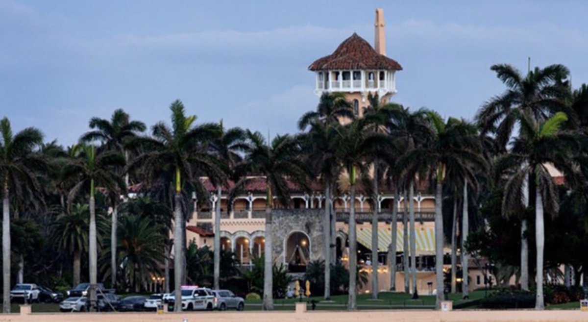 Мужчину застрелили при попытке проникновения в резиденцию Трампа