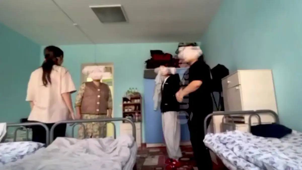Заставляли убирать за парнями: в Туркестане после скандального видео наказали виновных