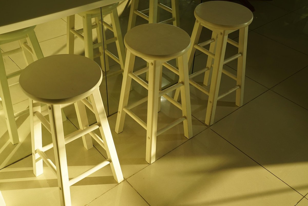 Почти 2 кг марихуаны нашли под кухонным стулом в ВКО