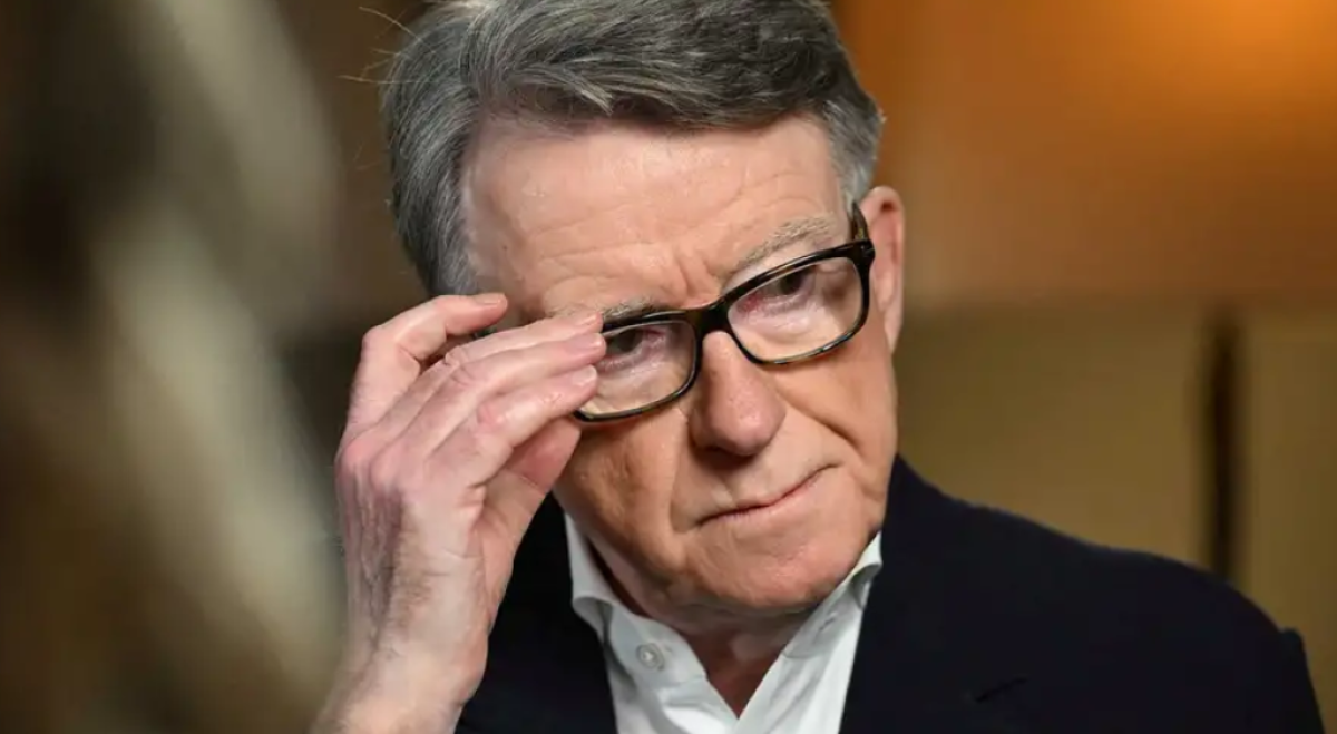 Бывшего посла Великобритании задержали из-за файлов Эпштейна