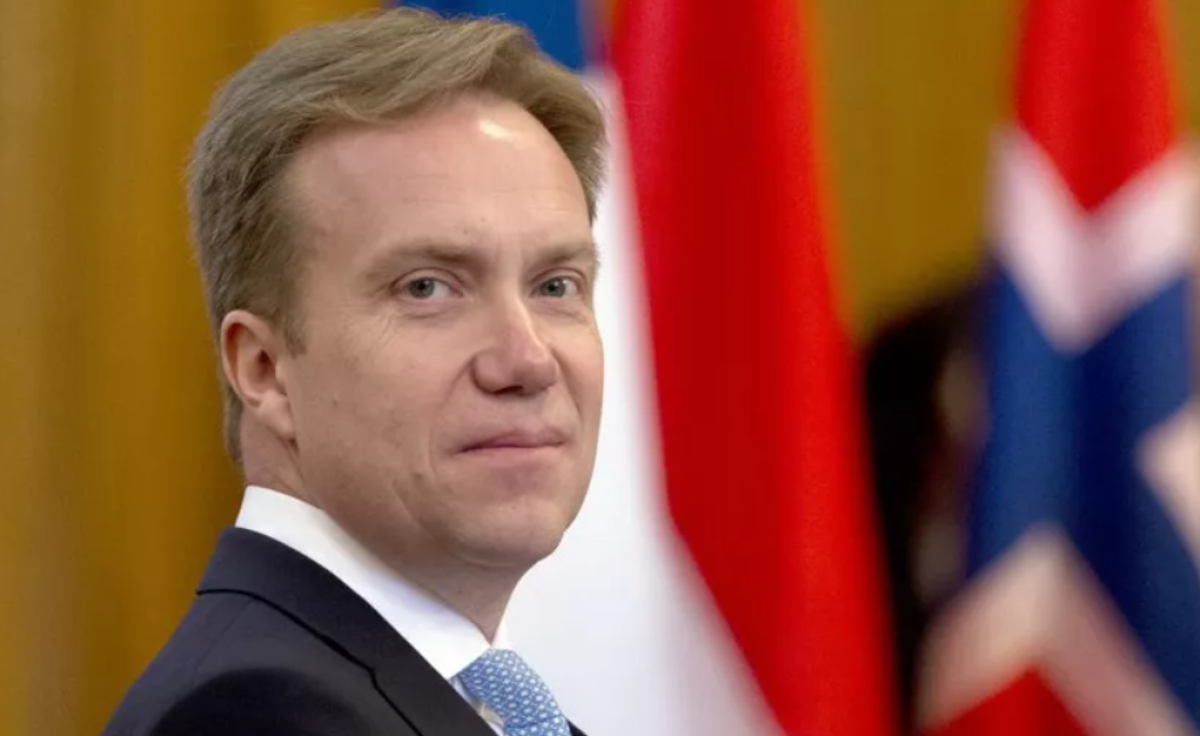 Глава ВЭФ ушёл после расследования по делу Эпштейна