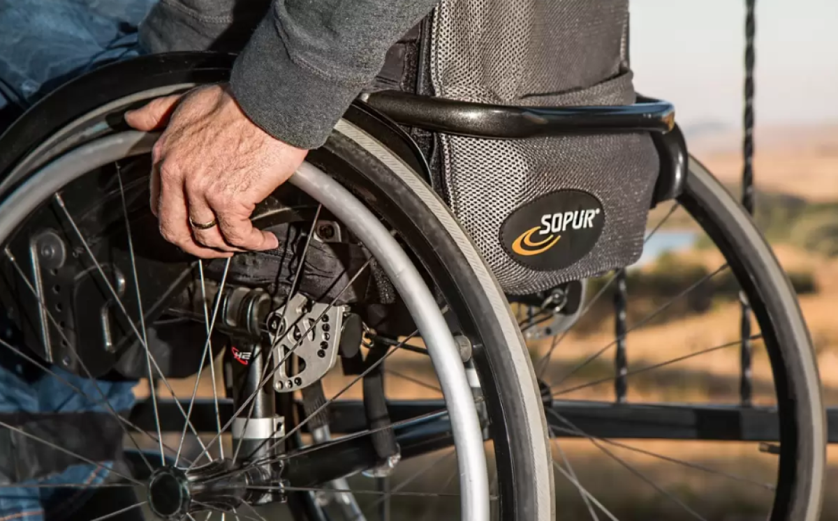 На какие выплаты могут рассчитывать казахстанцы с инвалидностью в 2026 году