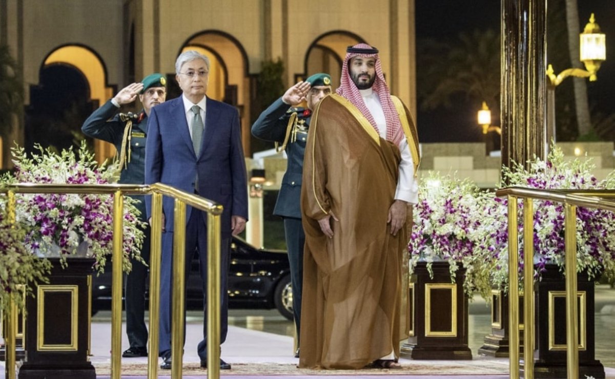 «Эскалация угрожает всему миру» - Токаев поговорил с наследным принцем СА