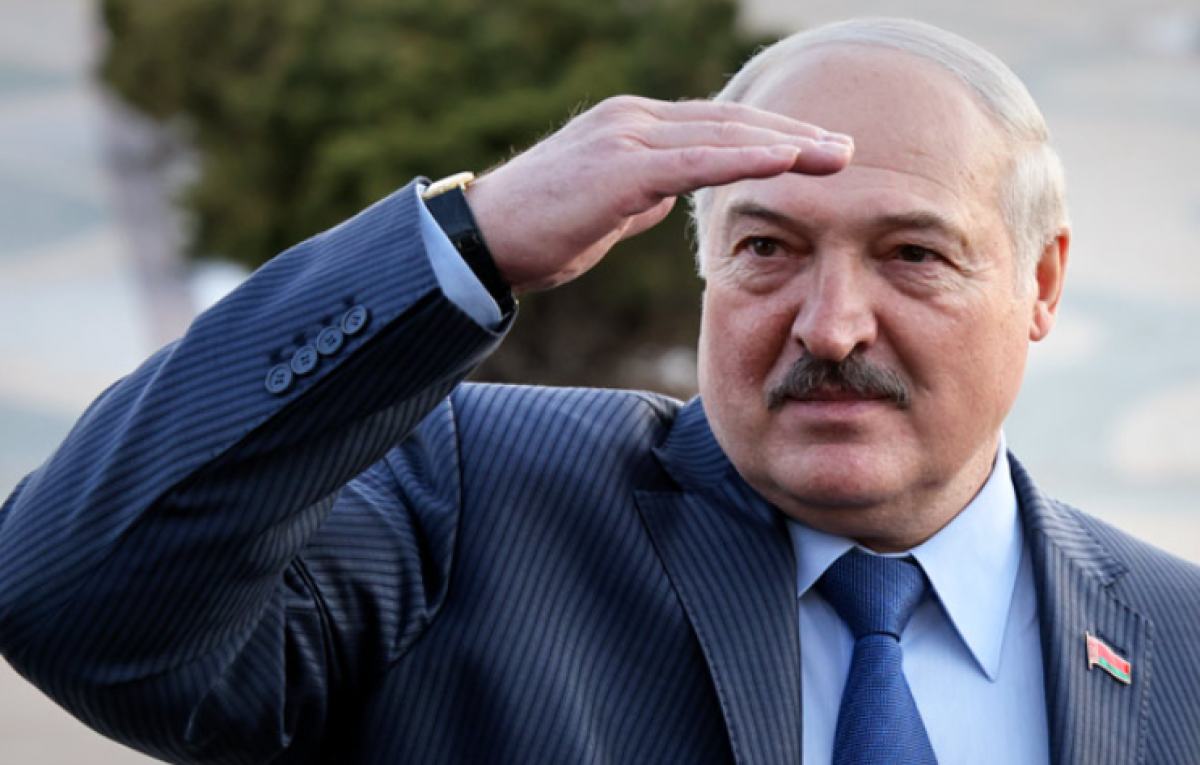 Лукашенко предложил женщинам жаловаться ему в TikTok