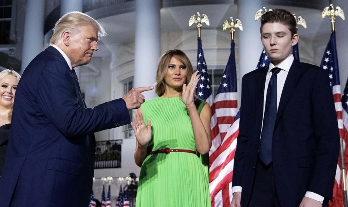 «Пусть служит сам»: американцы требуют отправить сына Трампа на войну