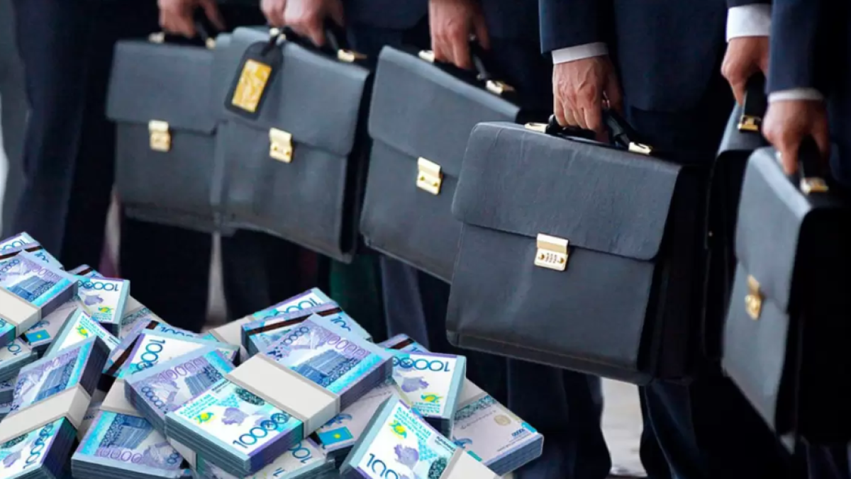 Кому в Казахстане предлагают зарплаты до 3,6 млн тенге