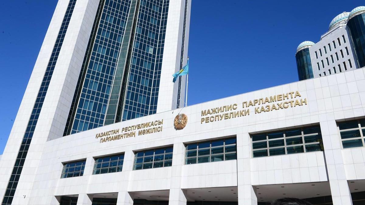 Когда проект о новой амнистии поступит в мажилис