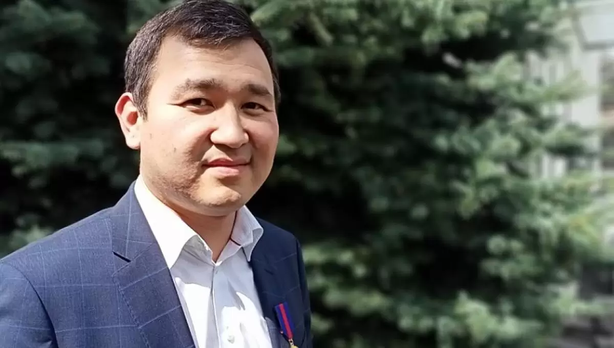 «Әділ сөз» сделал заявление после нападения на Асета Матаева