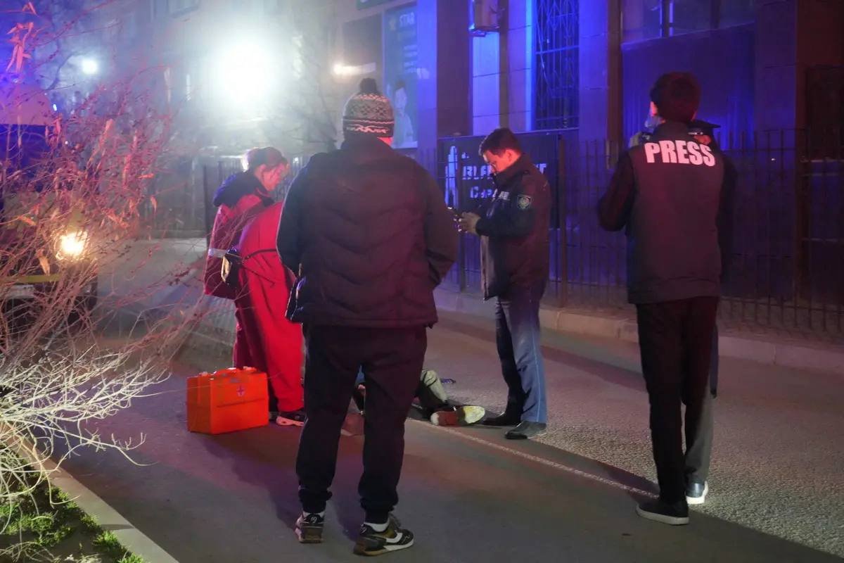 В Актау избили пожилого мужчину: полиция ищет нападавших