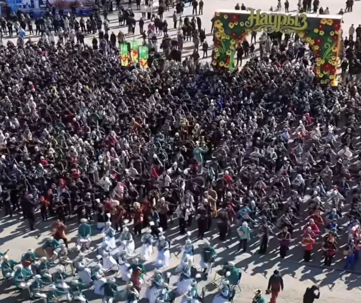 Действительно ли домбристы из ВКО установили рекорд Гиннесса?