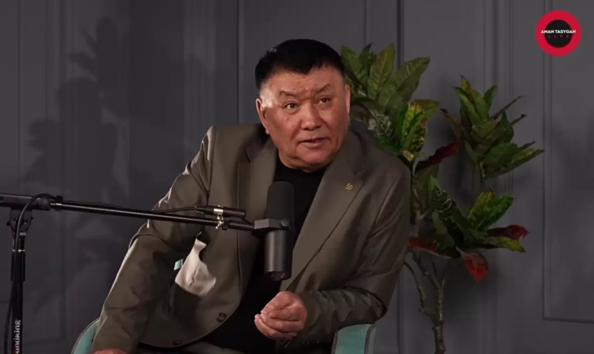 Был бы Кайрат Нуртас чиновником, то не смог бы содержать семью — отец певца