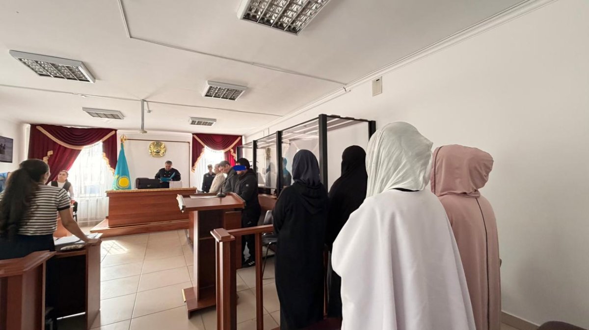 Женщины в никабах появились в суде Актобе, наказывать их не стали