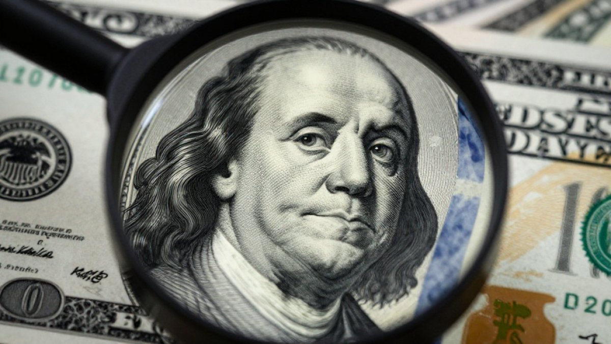 Новые правила покупки валюты: что изменится в Казахстане с 18 апреля