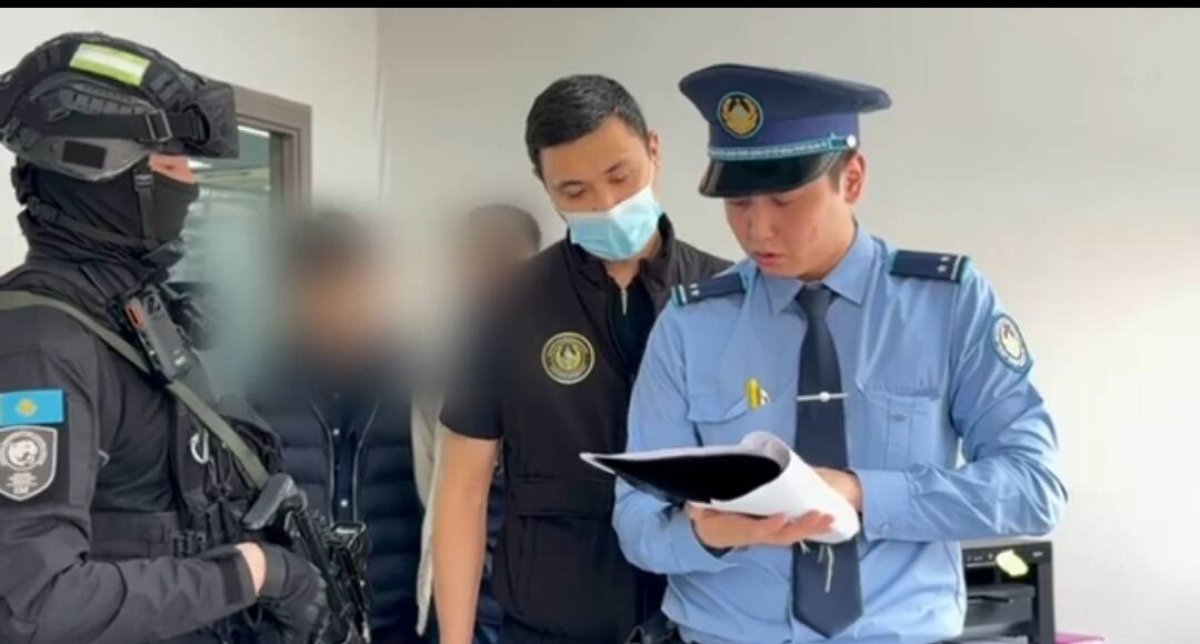 Силовики нагрянули в ЦОН и провели задержания в Актобе