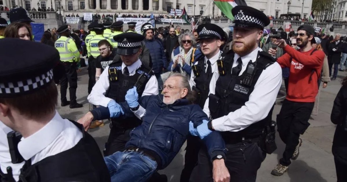 Более 500 человек задержали на пропалестинском митинге в Лондоне