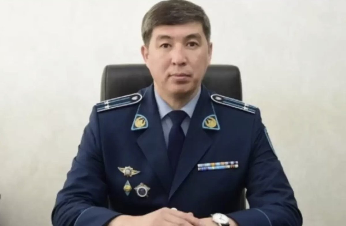 Экс-главу полиции Атырау поместили в СИЗО