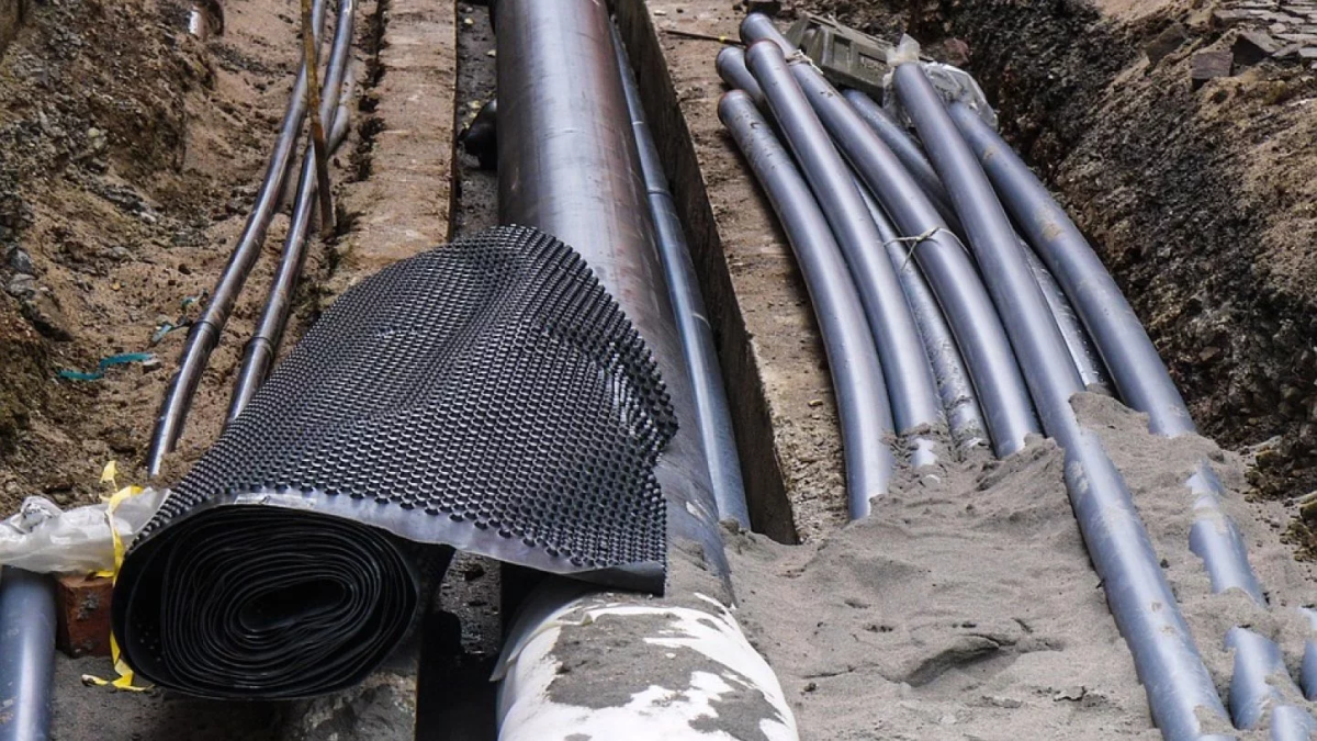 В Жанаозене прорвало трубопровод «Озенмунайгаза»