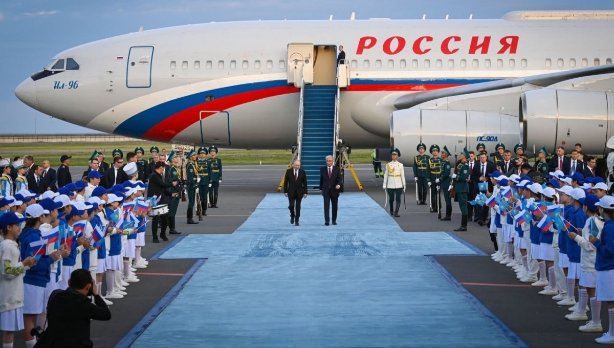 "В обход традиций": названа главная особенность визита Путина в Казахстан