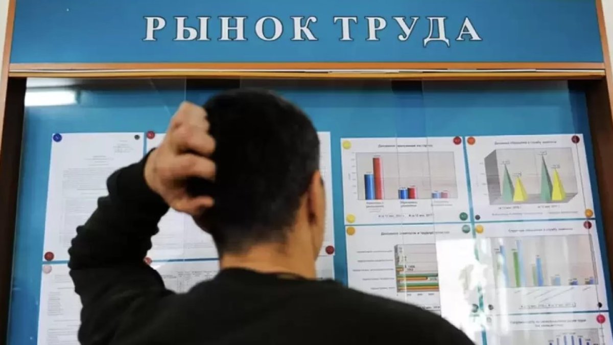 Безработным Актау и Жанаозена будут предлагать вахтовую работу по SMS