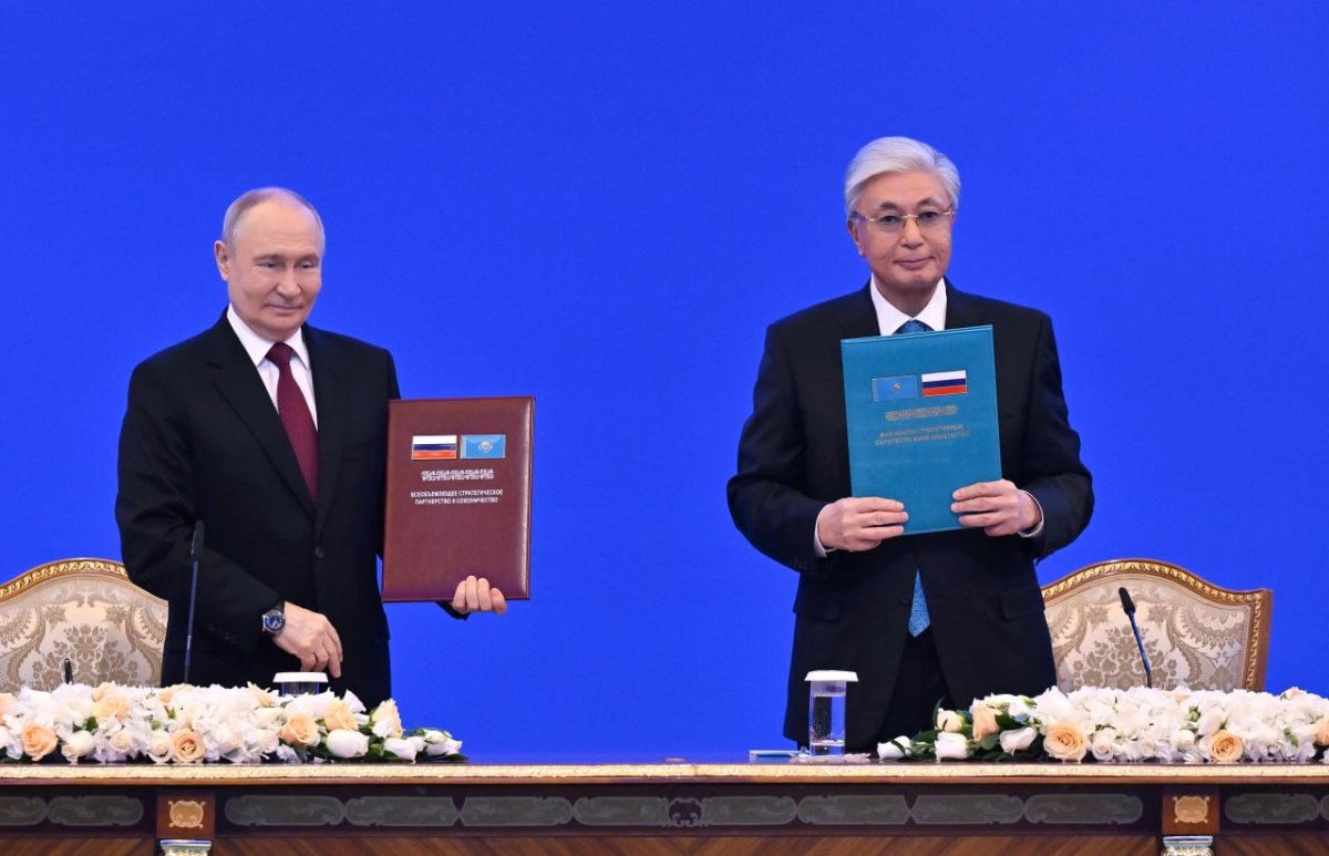Документы по АЭС, «Сириусу» и валютному свопу подписали Токаев и Путин