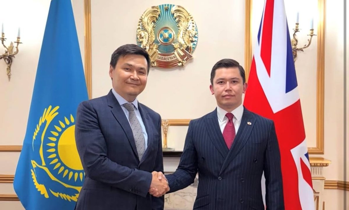 Казахстанец в британской политике получил поддержку посольства РК