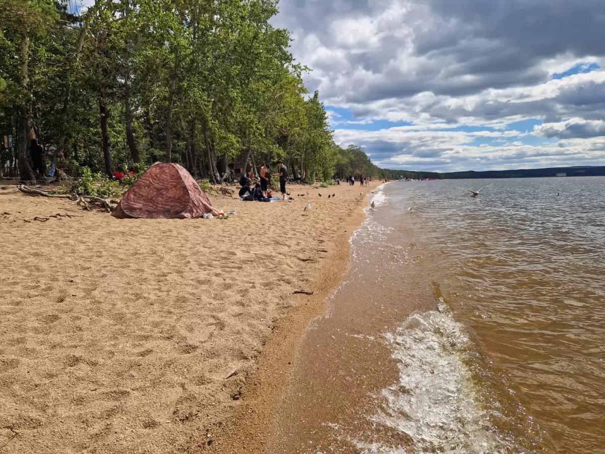 В Бурабае ответили на жалобы туристов: 400 туалетов на берегу никто ставить не будет