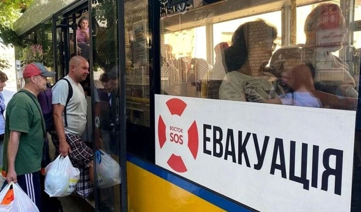 Массовую эвакуацию объявили в одном из регионов Украины
