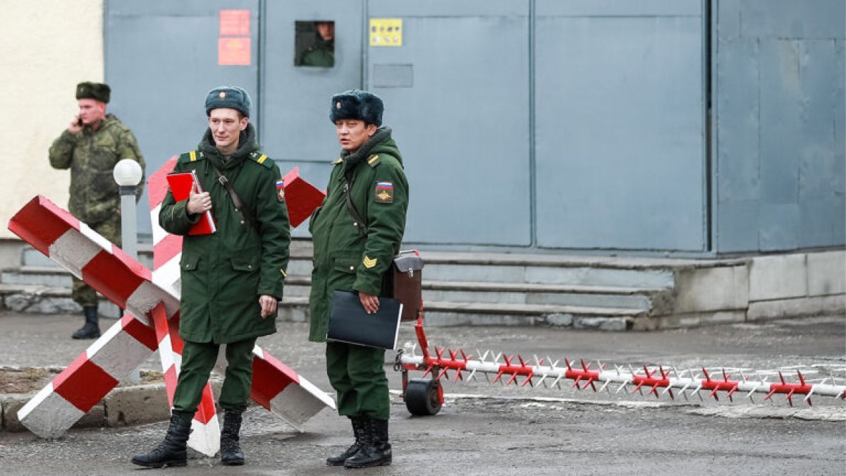 Россия высказалась о будущем военной базы и пограничников в Армении