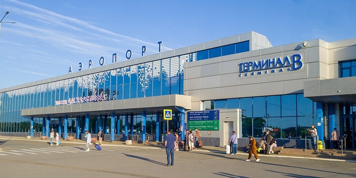 Казахстанская авиакомпания отменила рейсы в Омск после атаки дронов
