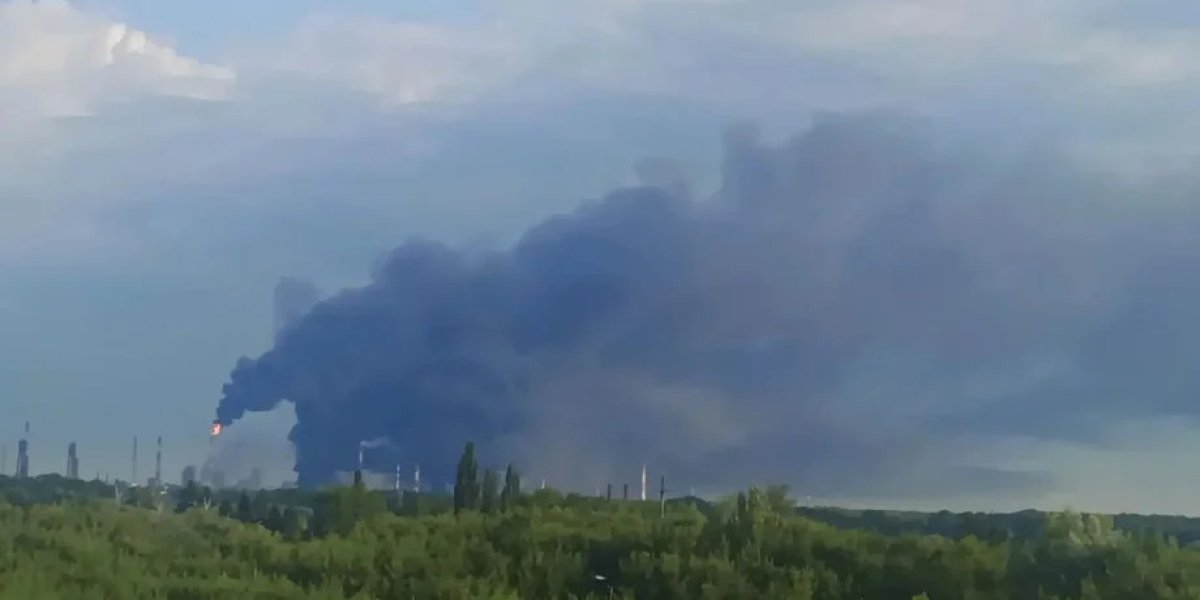 Один из крупнейших НПЗ России атаковали дроны