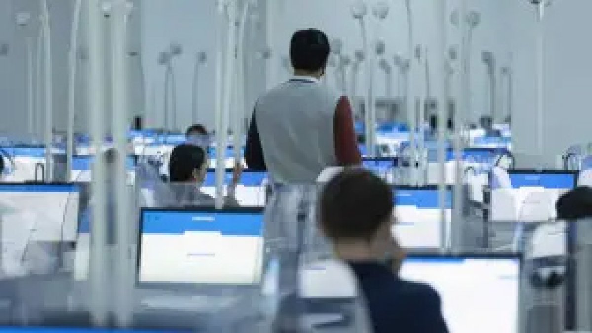Телефон в обуви 43-го размера: абитуриенты пытались перехитрить ЕНТ