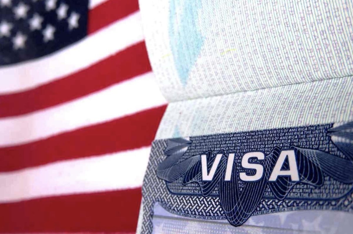 США ужесточают визовый режим: кого коснутся новые сроки пребывания