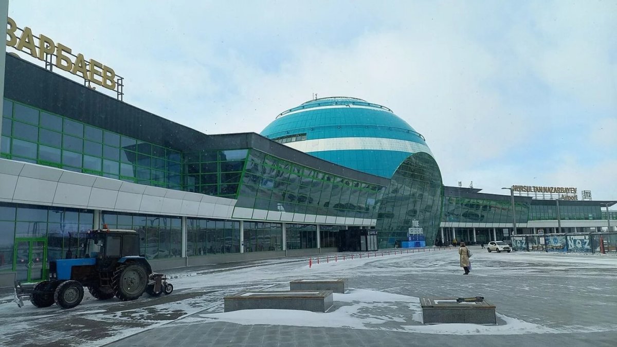 Аэропорт Назарбаева заставлял поставщиков авиатоплива переплачивать