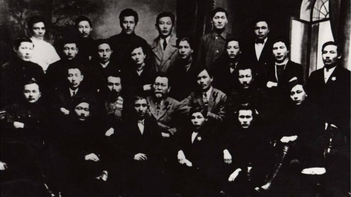«Не выбирайте родственников» - политолог напомнил, как степь голосовала 100 лет назад