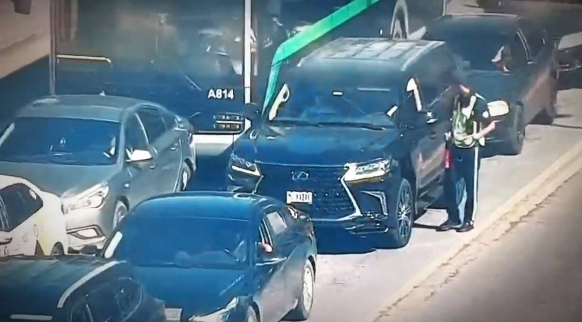 Lexus иностранца с номером «Kazak» отправили на штрафстоянку Астаны