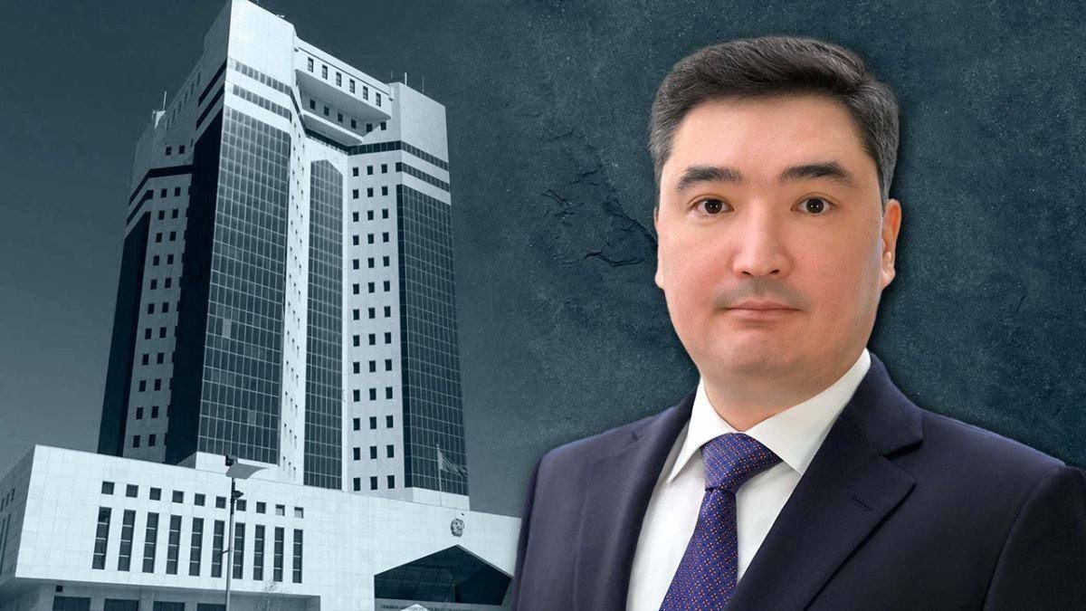 Олжас Бектенов сохранил кресло премьер-министра Казахстана