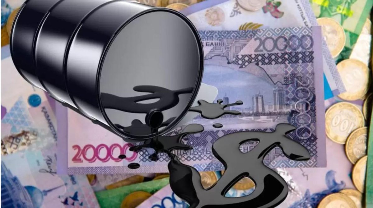 Нефть взлетела после новой атаки США на Иран: что ждет тенге