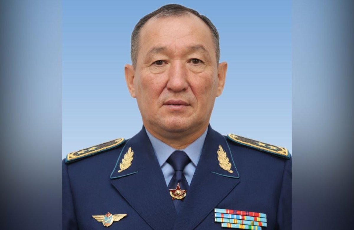 Даурен Косанов переназначен министром обороны Казахстана