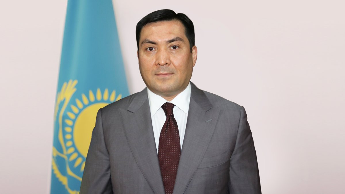 Аккенженов сохранил кресло министра энергетики: Токаев подписал указ