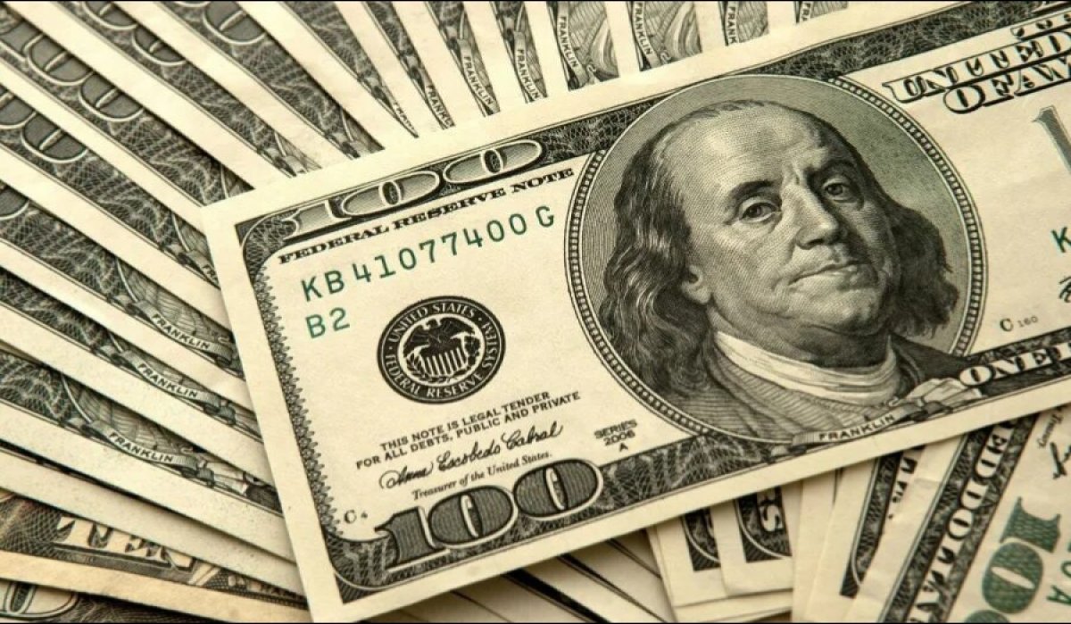 Укрепление тенге: ждать ли доллар по 400 в Казахстане?