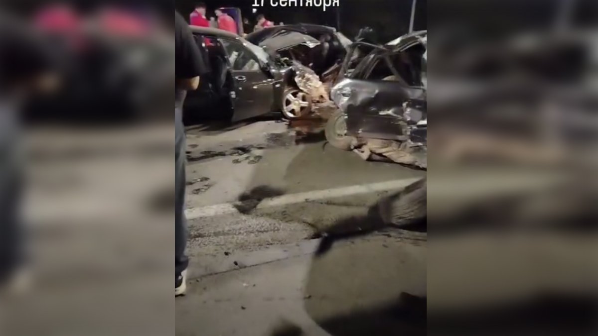 Один погиб, семеро ранены в массовом ДТП на въезде в Павлодар