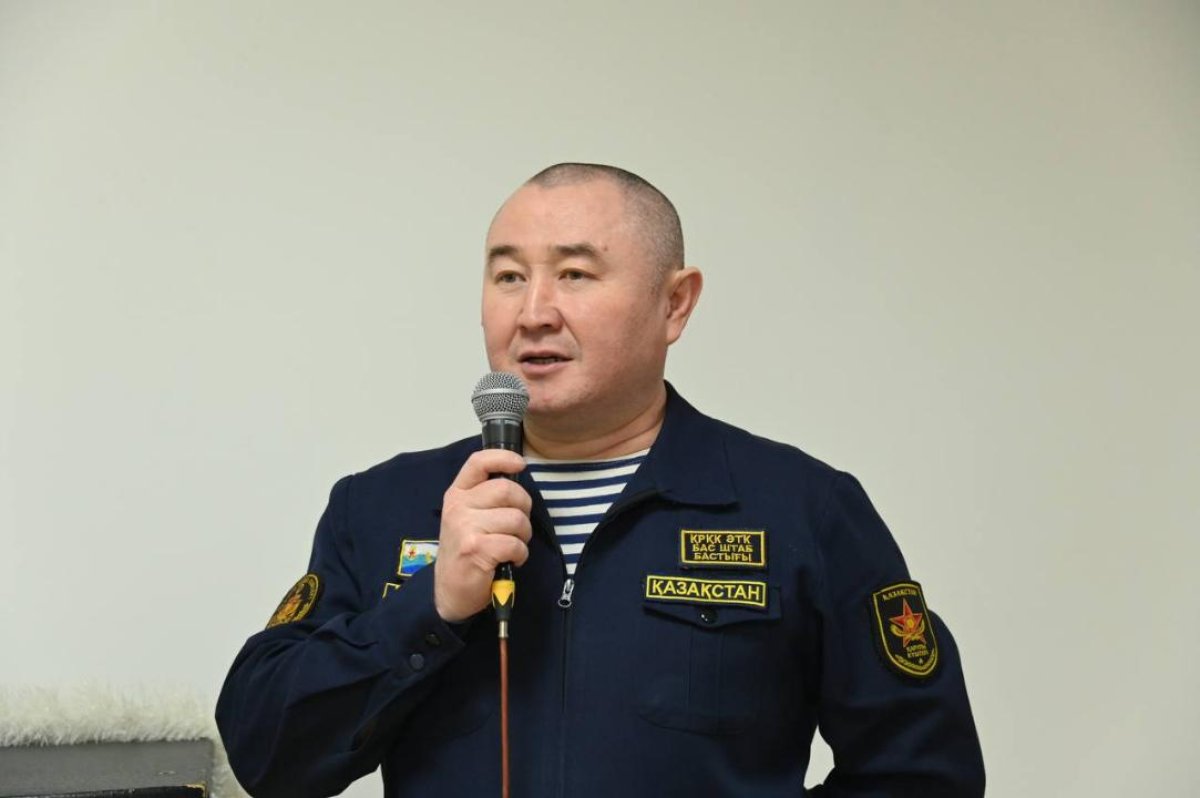 Экс-главком ВМС Казахстана арестован за гибель 14 военнослужащих на Каспии