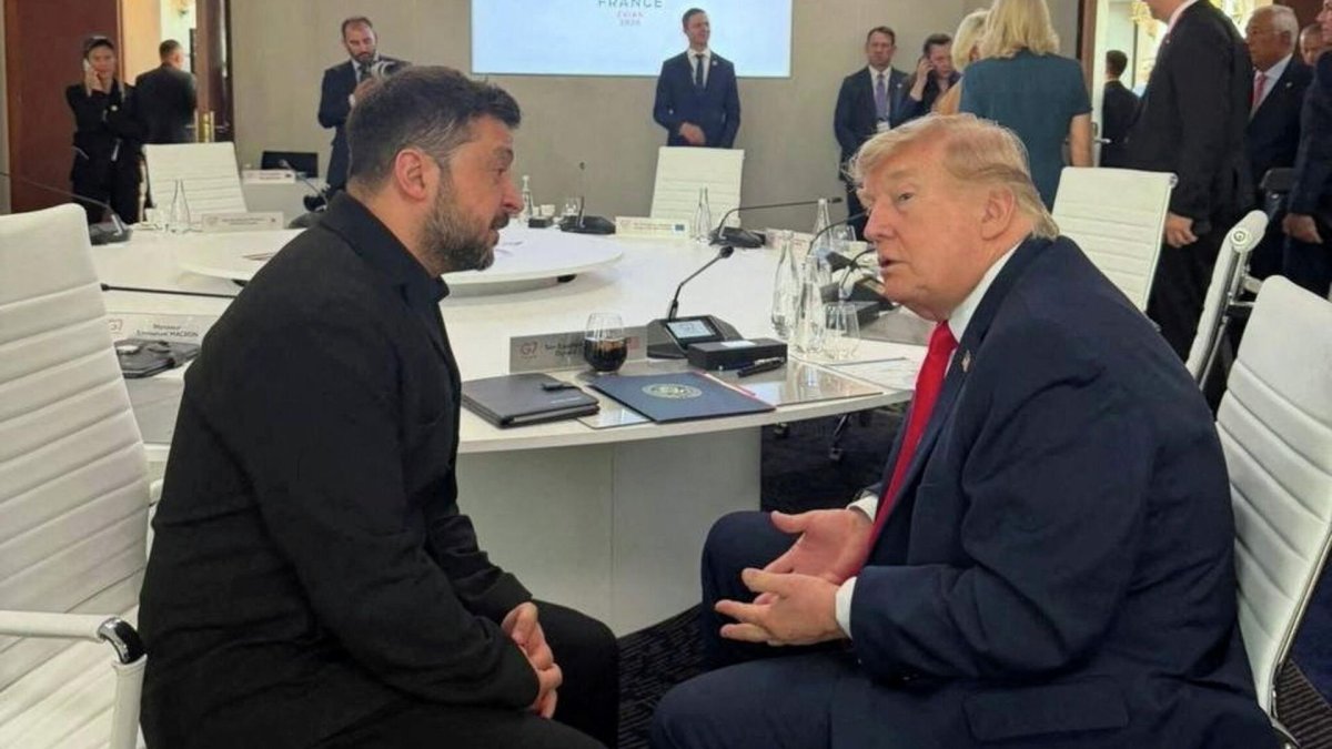 Зеленский удивился заявлению Трампа о перемирии с Россией
