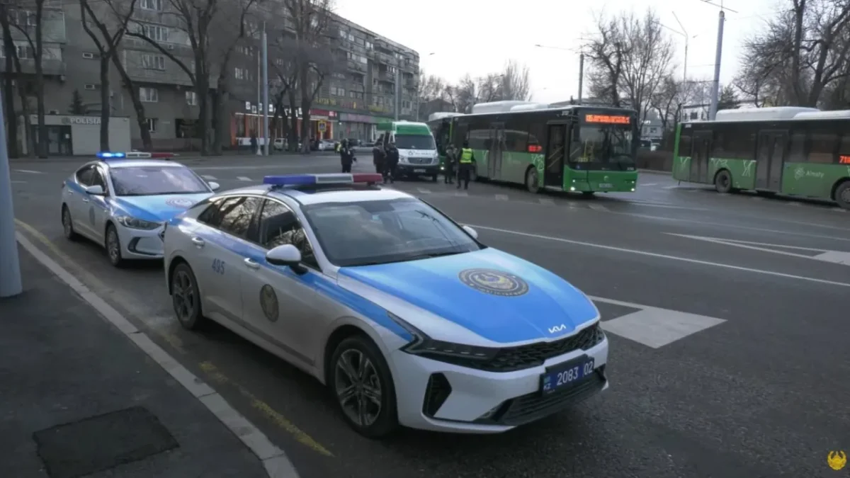 Студентов трех вузов эвакуировали в Алматы: что произошло