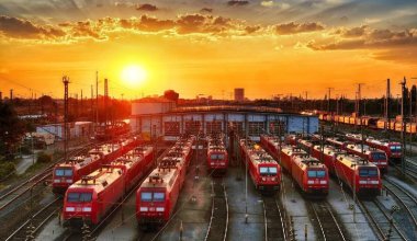 На границе с Китаем застряли тысячи вагонов: в КТЖ прокомментировали ситуацию