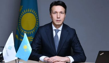 Глава нацкомпании Kazakh Invest не ответил ни на один вопрос